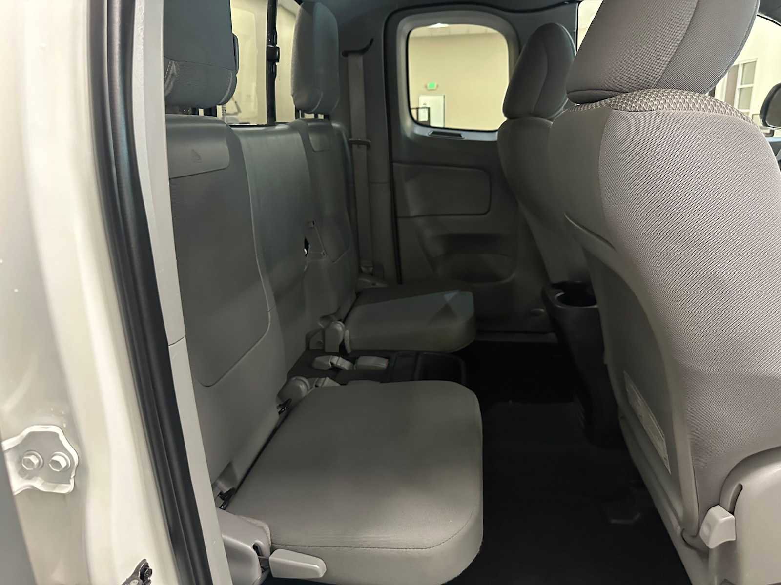 Used 2012 Toyota Tacoma 2WD Access Cab w/ Convenience Pkg image 22