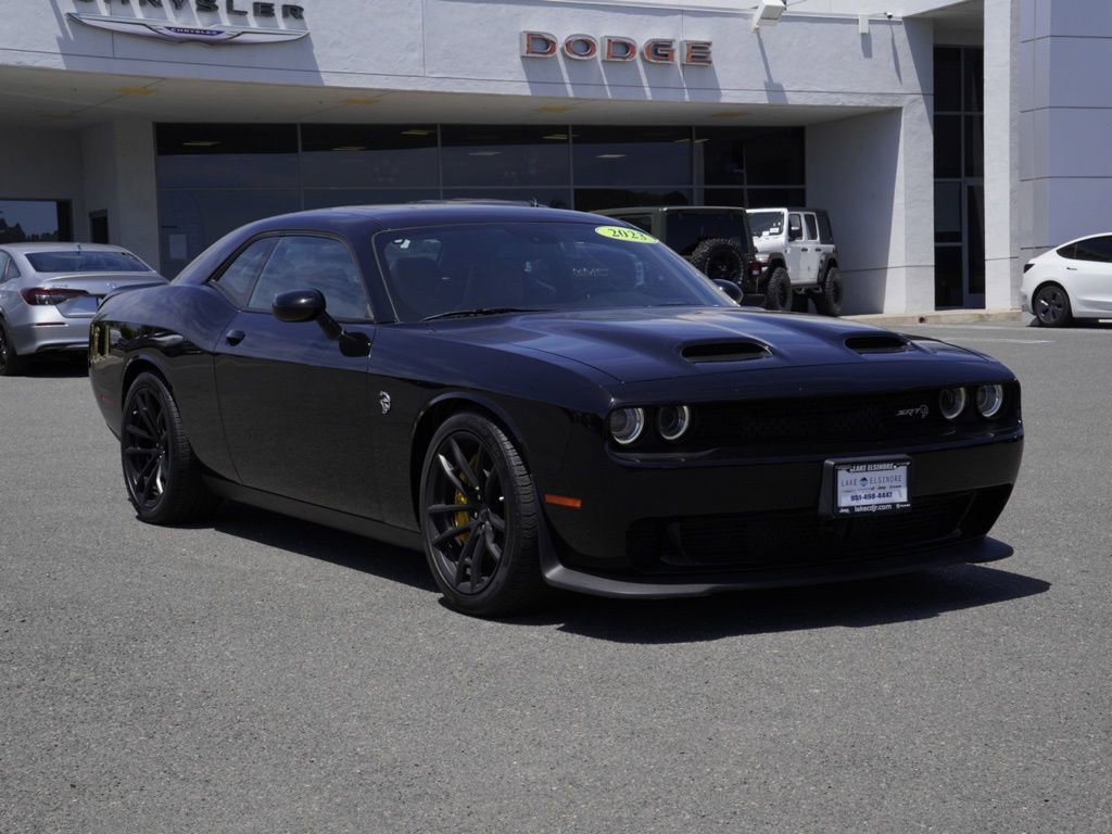 Used 2023 Dodge Challenger SRT Hellcat RWD image 2