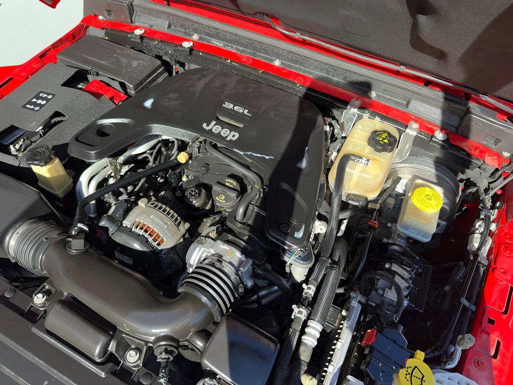 Used 2018 Jeep Wrangler Unlimited Rubicon image 11