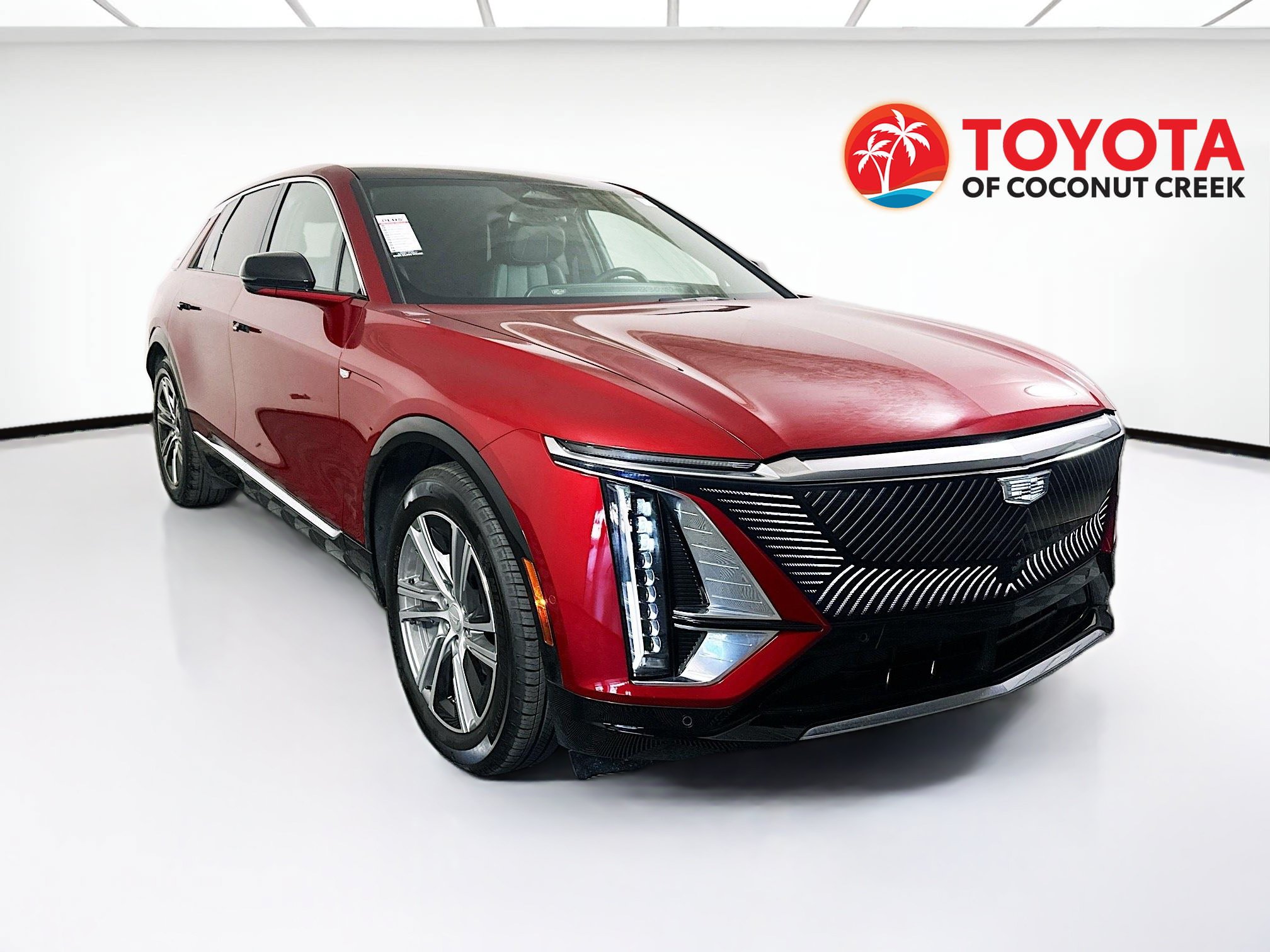 Used 2024 Cadillac Lyriq Luxury
