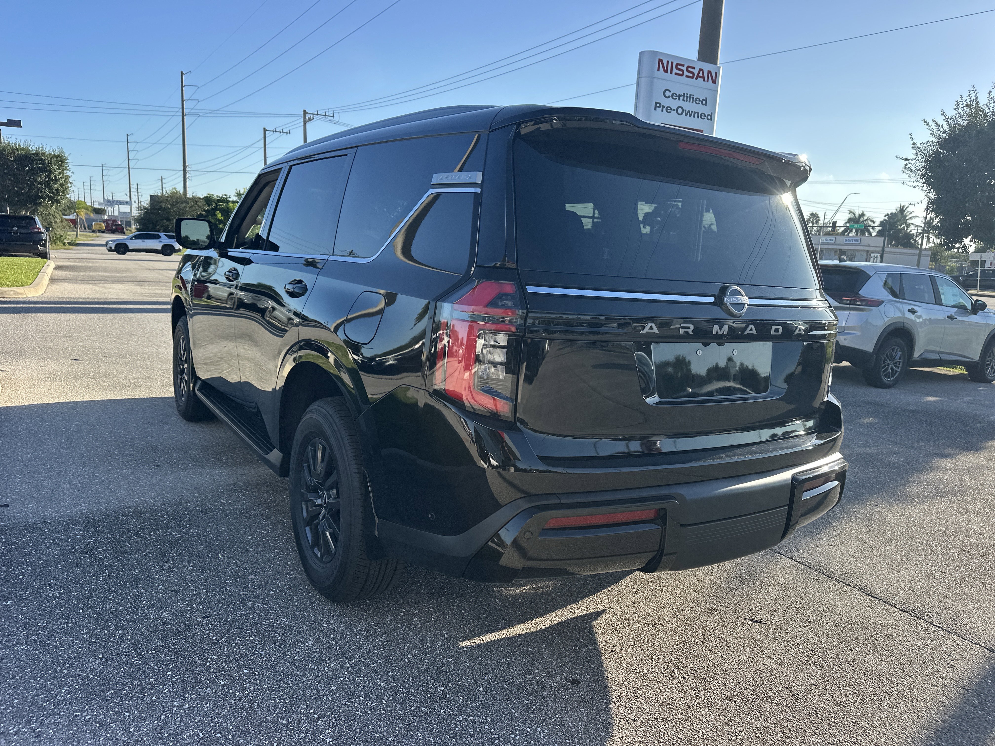 New 2026 Nissan Armada SV image 8