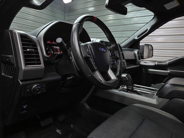 Used 2020 Ford F150 Raptor AWD/4WD image 13