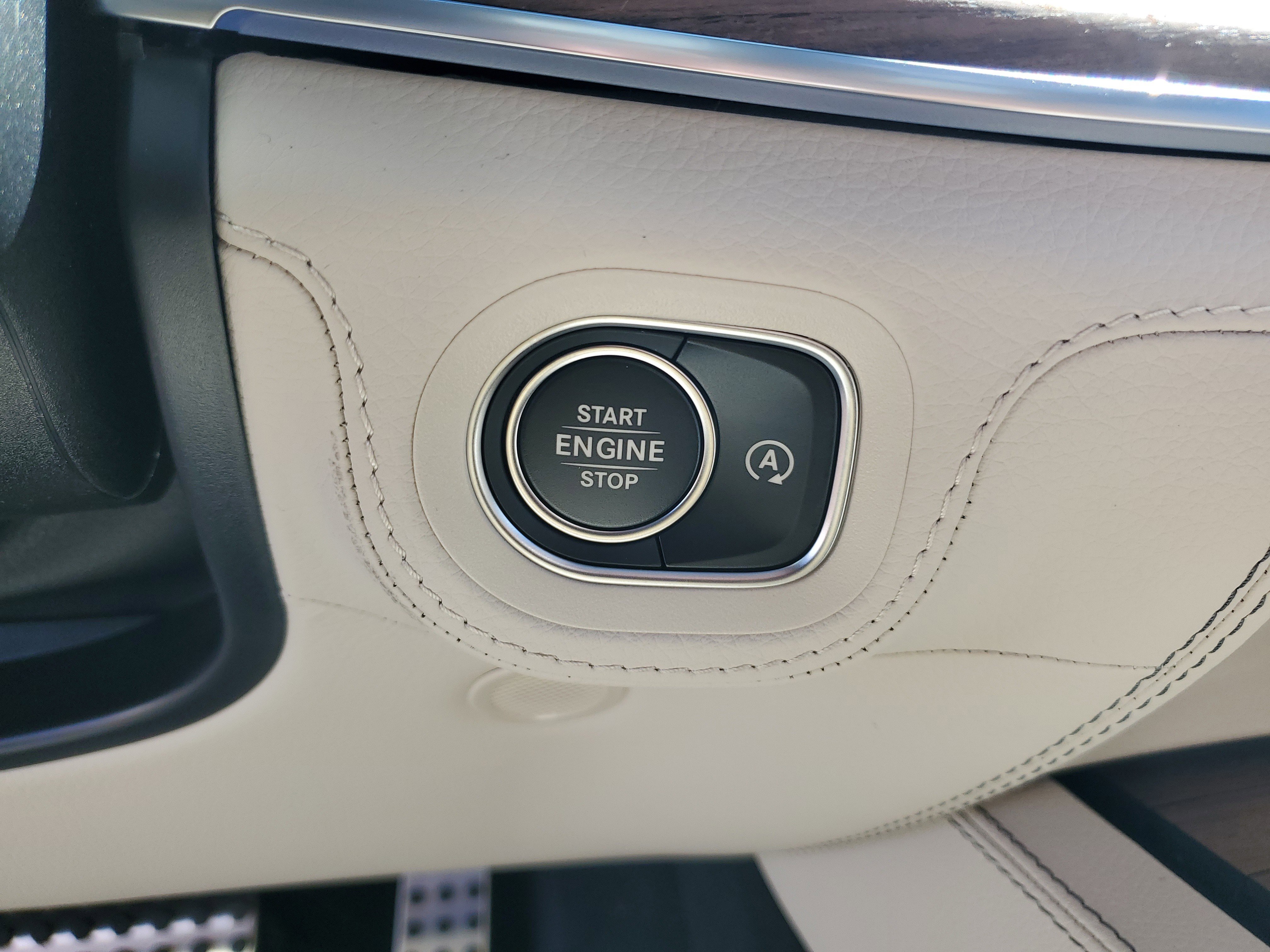 New 2026 Mercedes-Benz GLS 580 4MATIC image 39