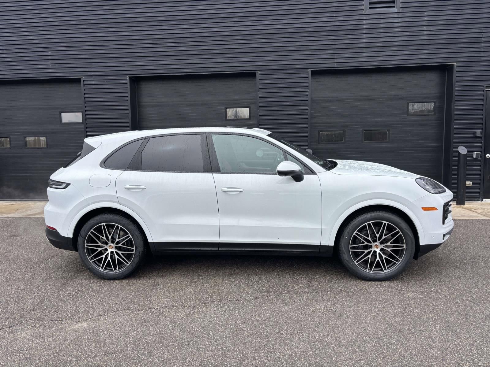 New 2026 Porsche Cayenne image 11