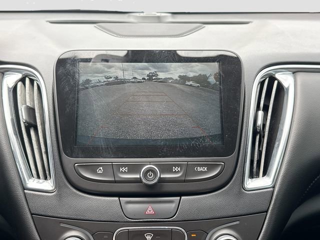 Used 2018 Chevrolet Malibu LT w/ Leather Package FWD image 31