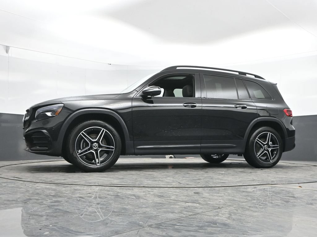 New 2026 Mercedes-Benz GLB 250 4MATIC image 41