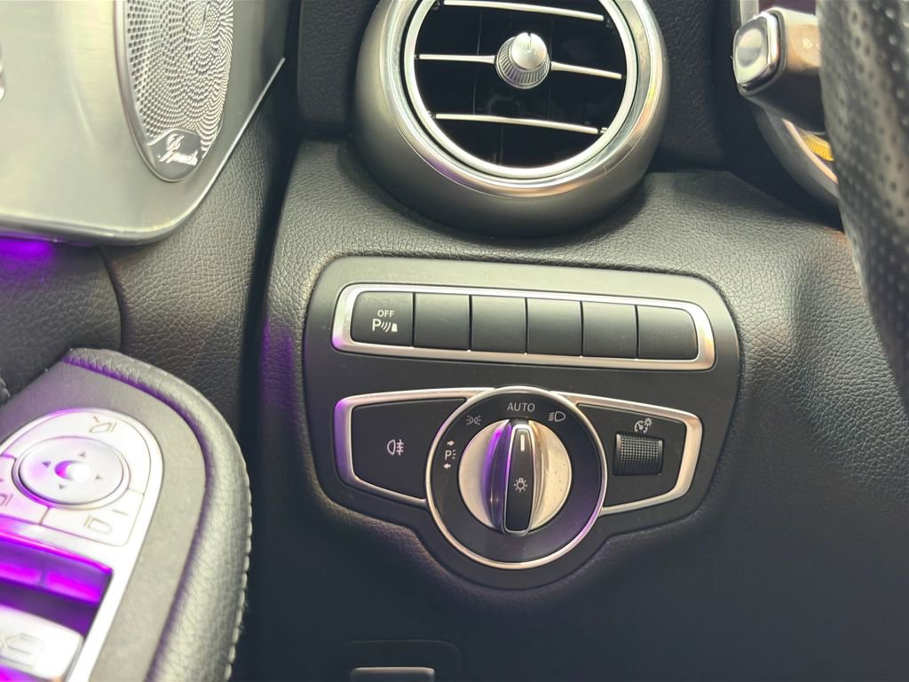 Used 2020 Mercedes-Benz C 63 AMG Sedan image 29