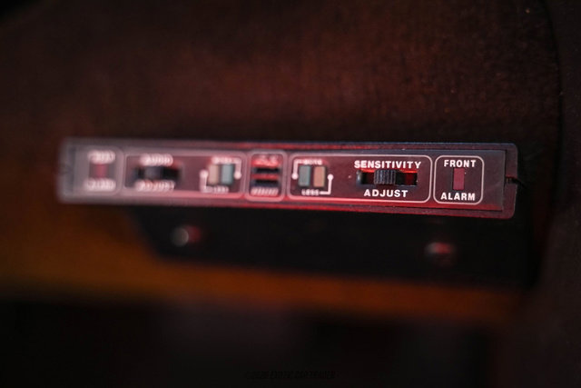 Used 1988 Mercedes-Benz 560 SL image 38