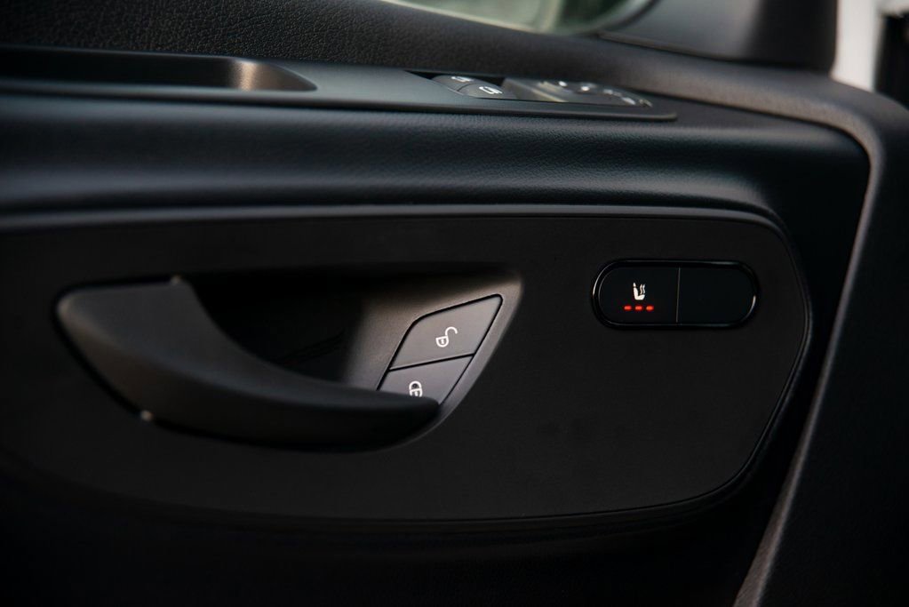 Used 2025 Mercedes-Benz Sprinter 2500 image 26