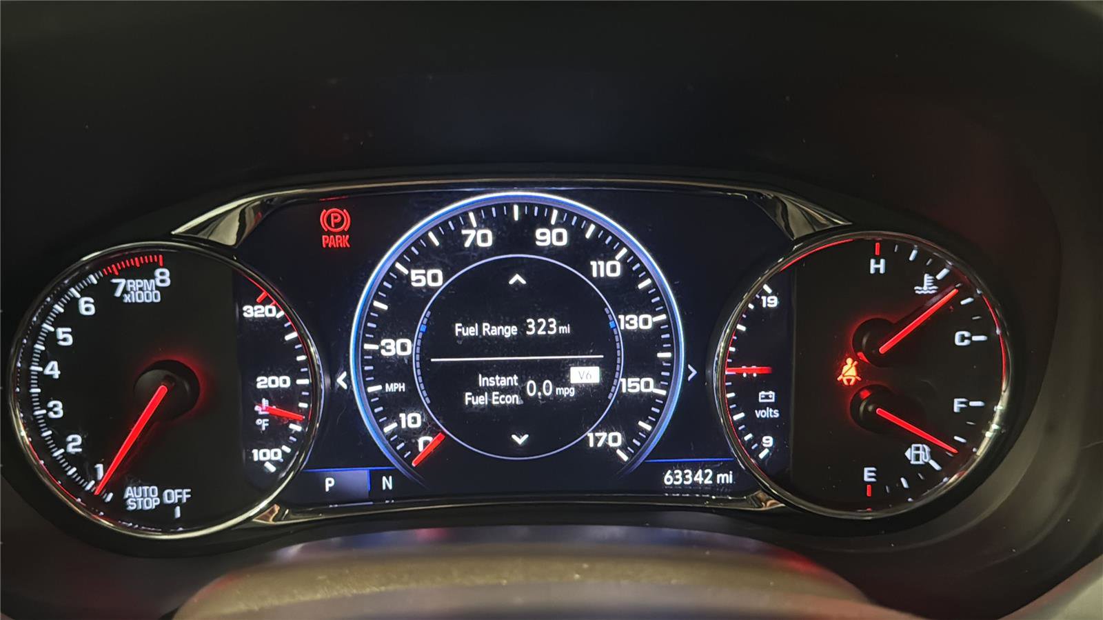 Used 2020 GMC Acadia SLT w/ Driver Alert Package II image 17