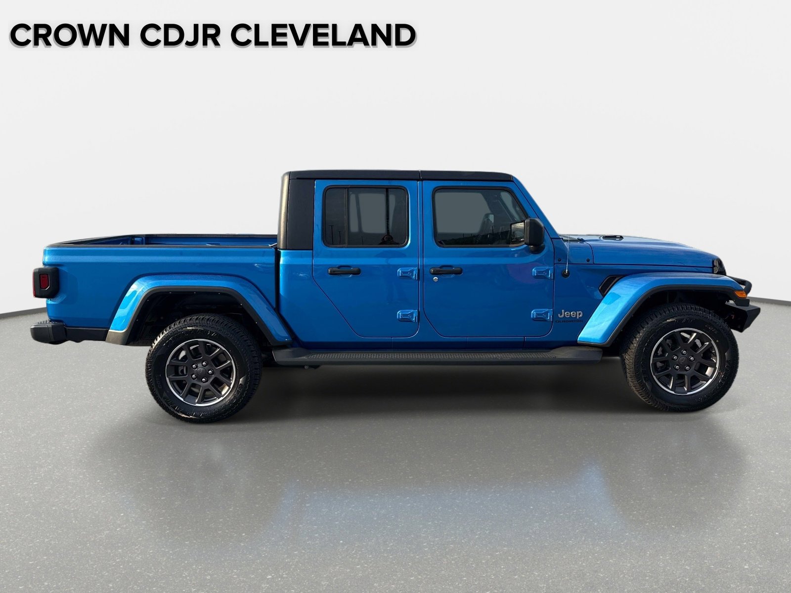 Used 2022 Jeep Gladiator Overland image 3