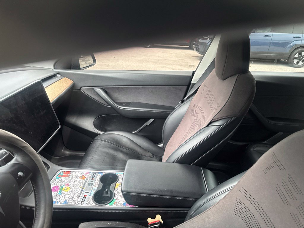 Used 2022 Tesla Model Y Long Range AWD/4WD image 24