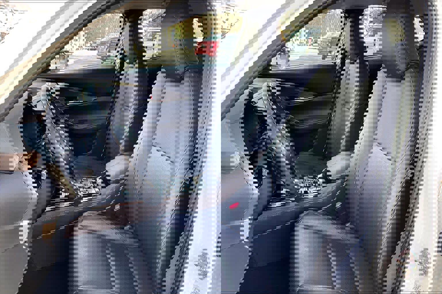 Used 2022 MAZDA CX-30 AWD 2.5 S w/ Premium Package image 7