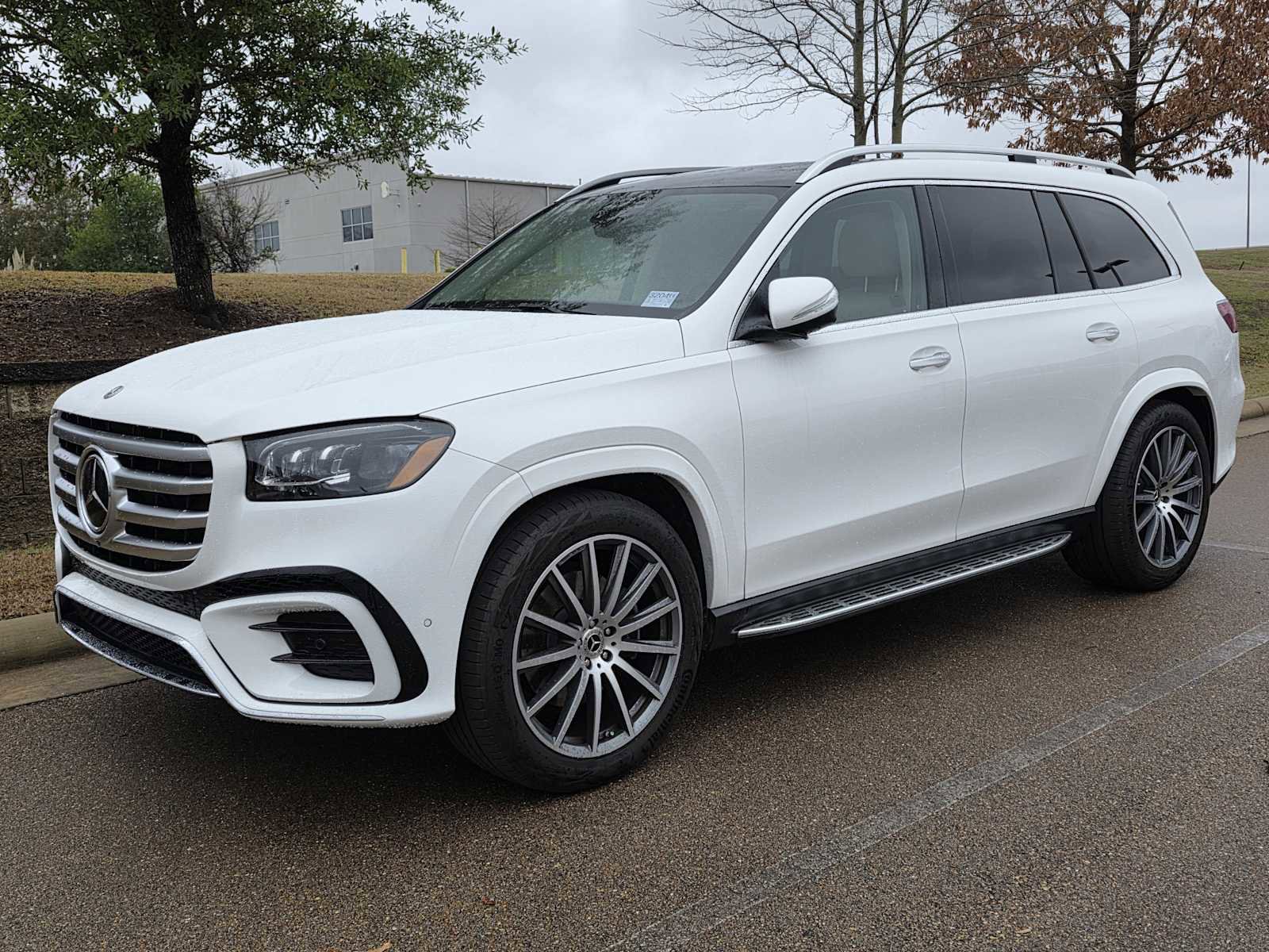 Used 2025 Mercedes-Benz GLS 450 4MATIC video 1