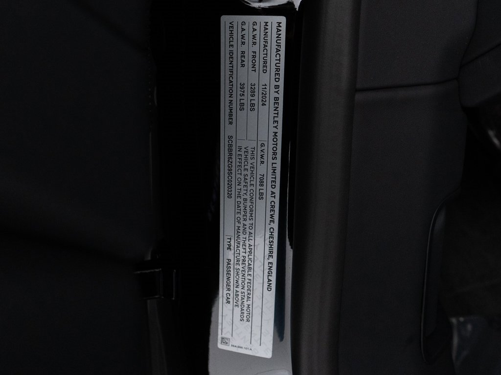 Certified 2025 Bentley Flying Spur Plug-In Hybrid image 52