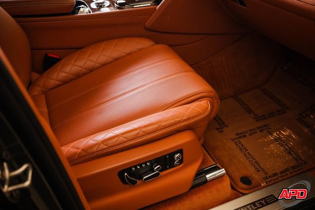 Used 2017 Bentley Bentayga image 86