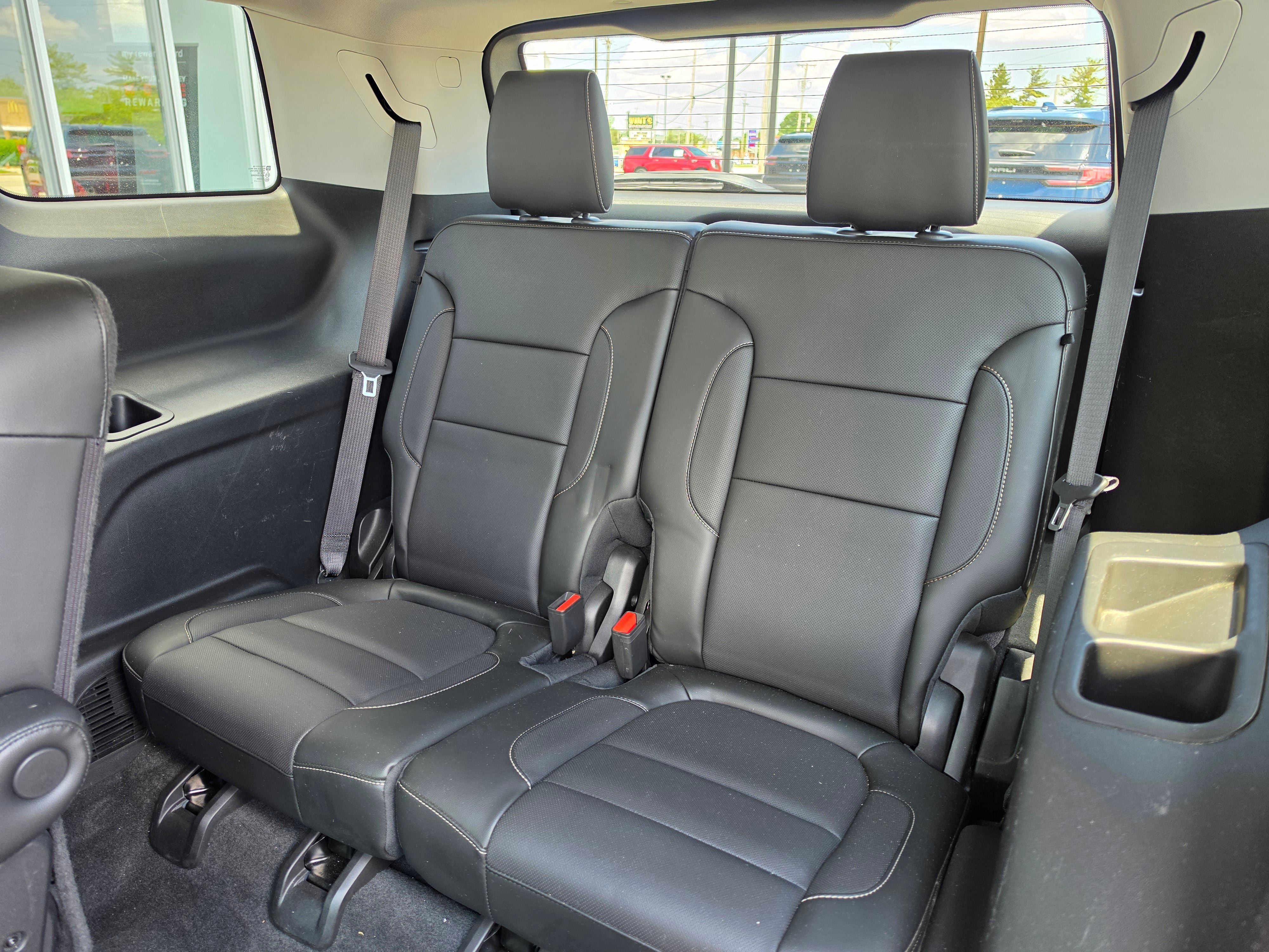 Used 2017 GMC Acadia SLT FWD image 12