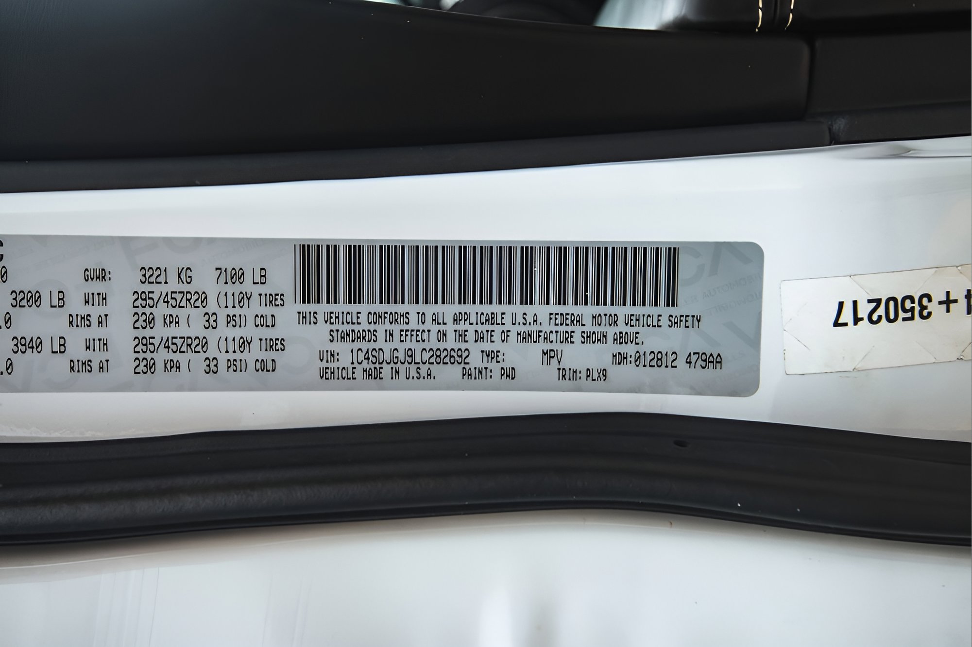 Used 2020 Dodge Durango SRT w/ Premium Interior Group image 40