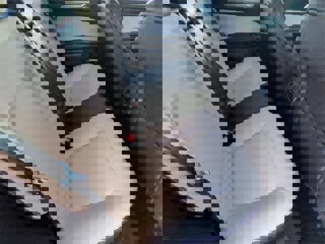 Used 2019 Ford Fusion SE w/ Equipment Group 151A image 21