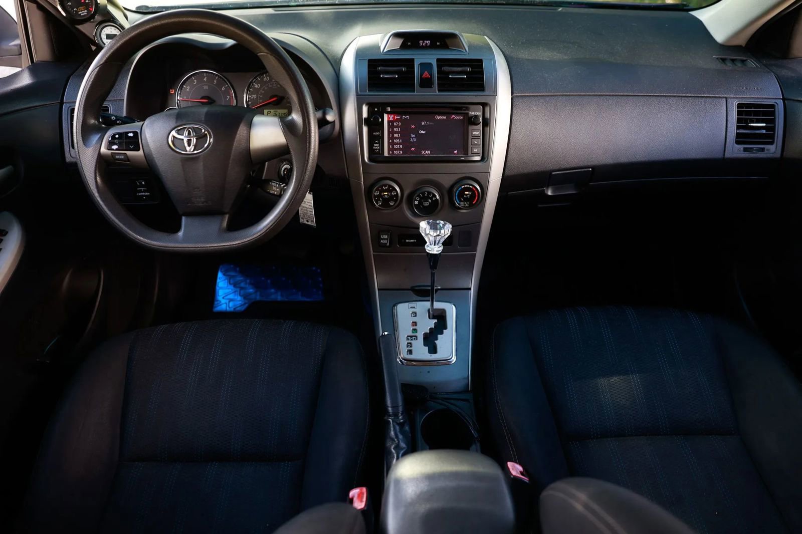 Used 2013 Toyota Corolla S Special Edition image 22