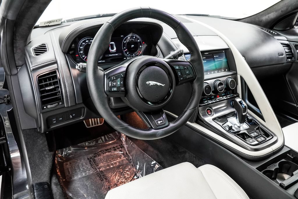 Used 2024 Jaguar F-TYPE R AWD/4WD image 18