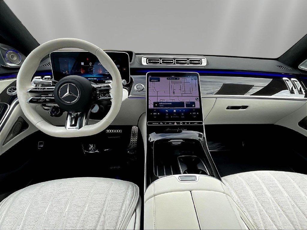 Used 2025 Mercedes-Benz S 63 AMG S w/ Rear Seat Package image 7