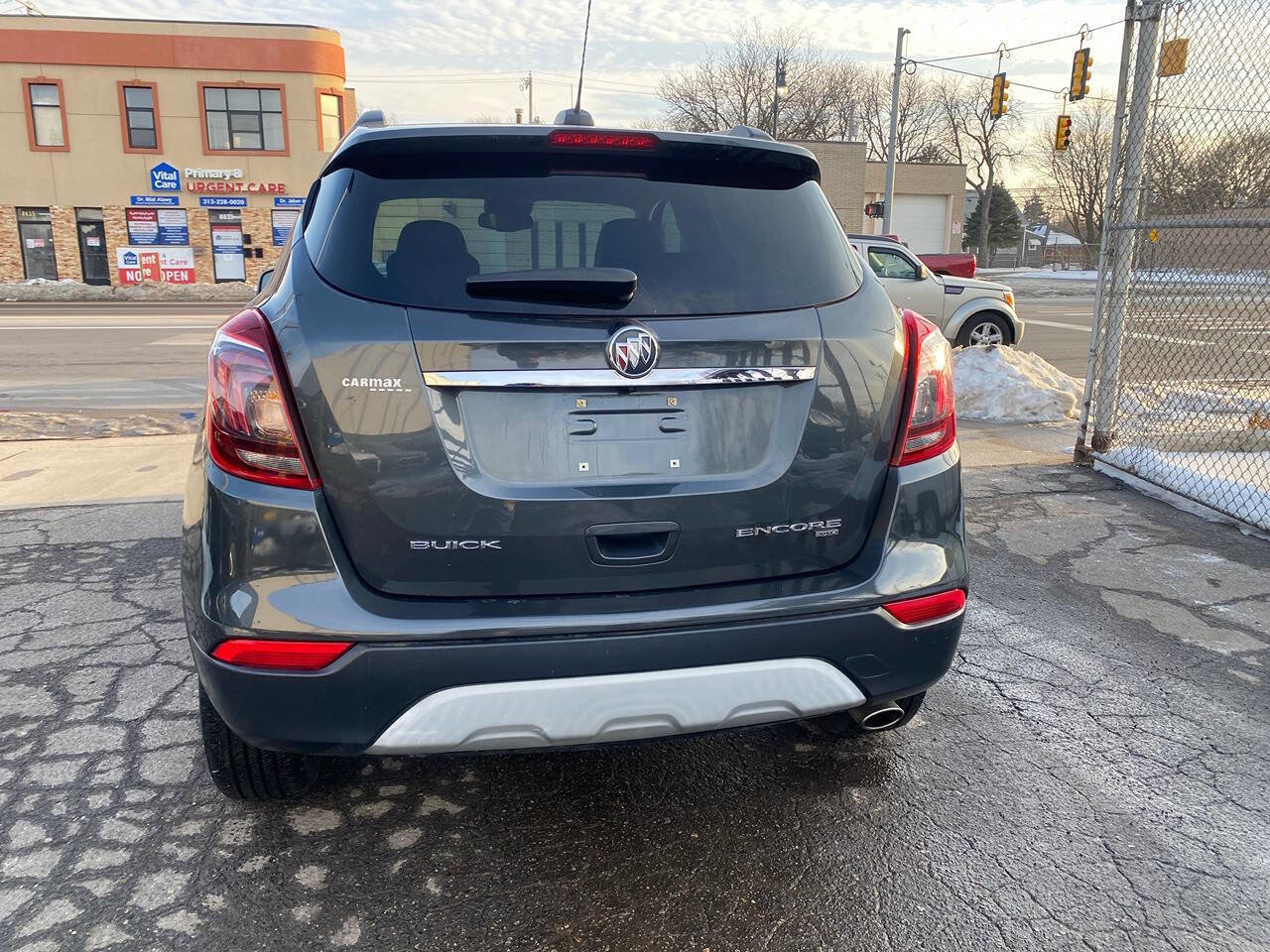 Used 2017 Buick Encore Preferred AWD/4WD image 37