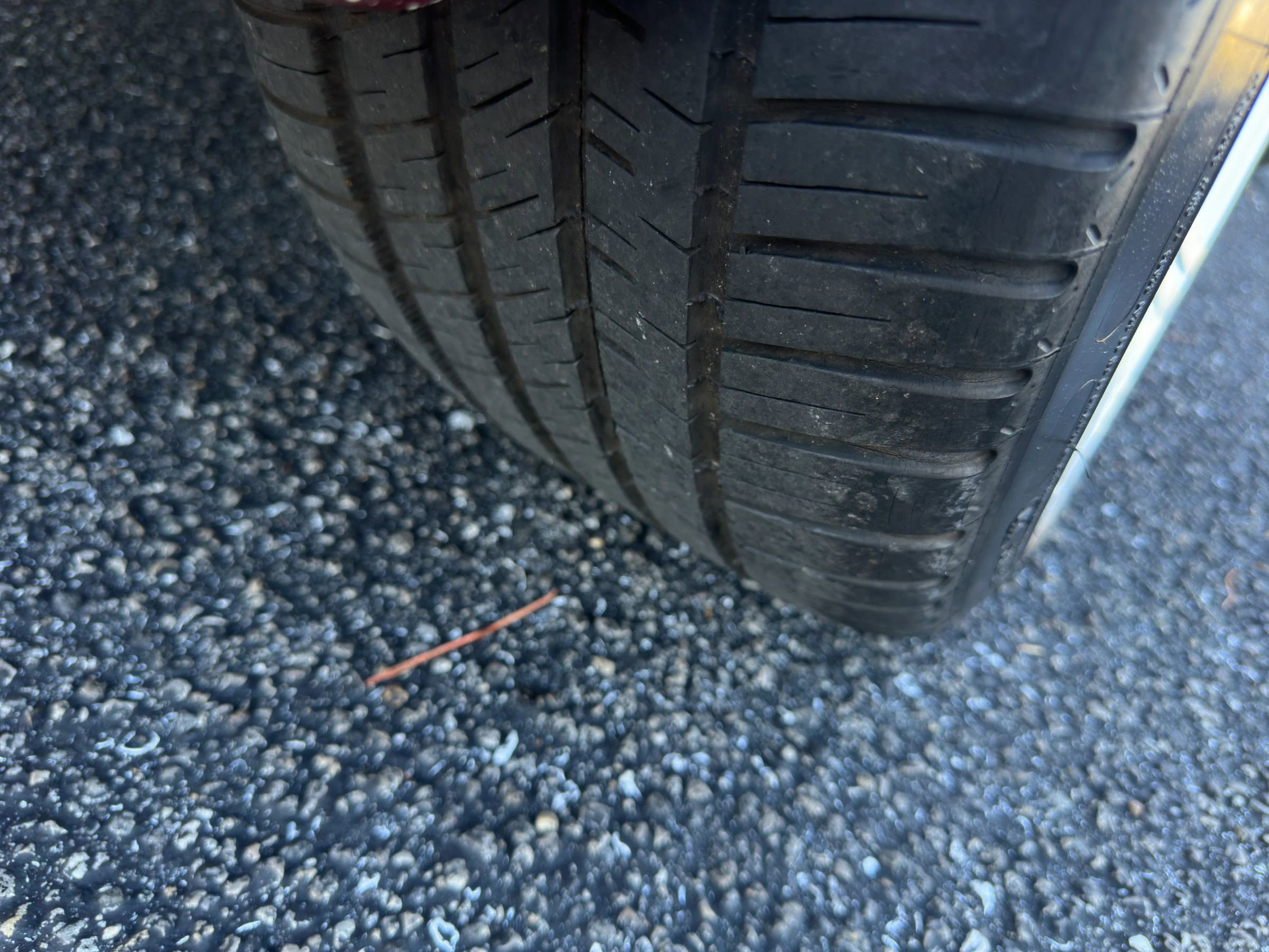 Used 2005 Chrysler Crossfire Limited image 35