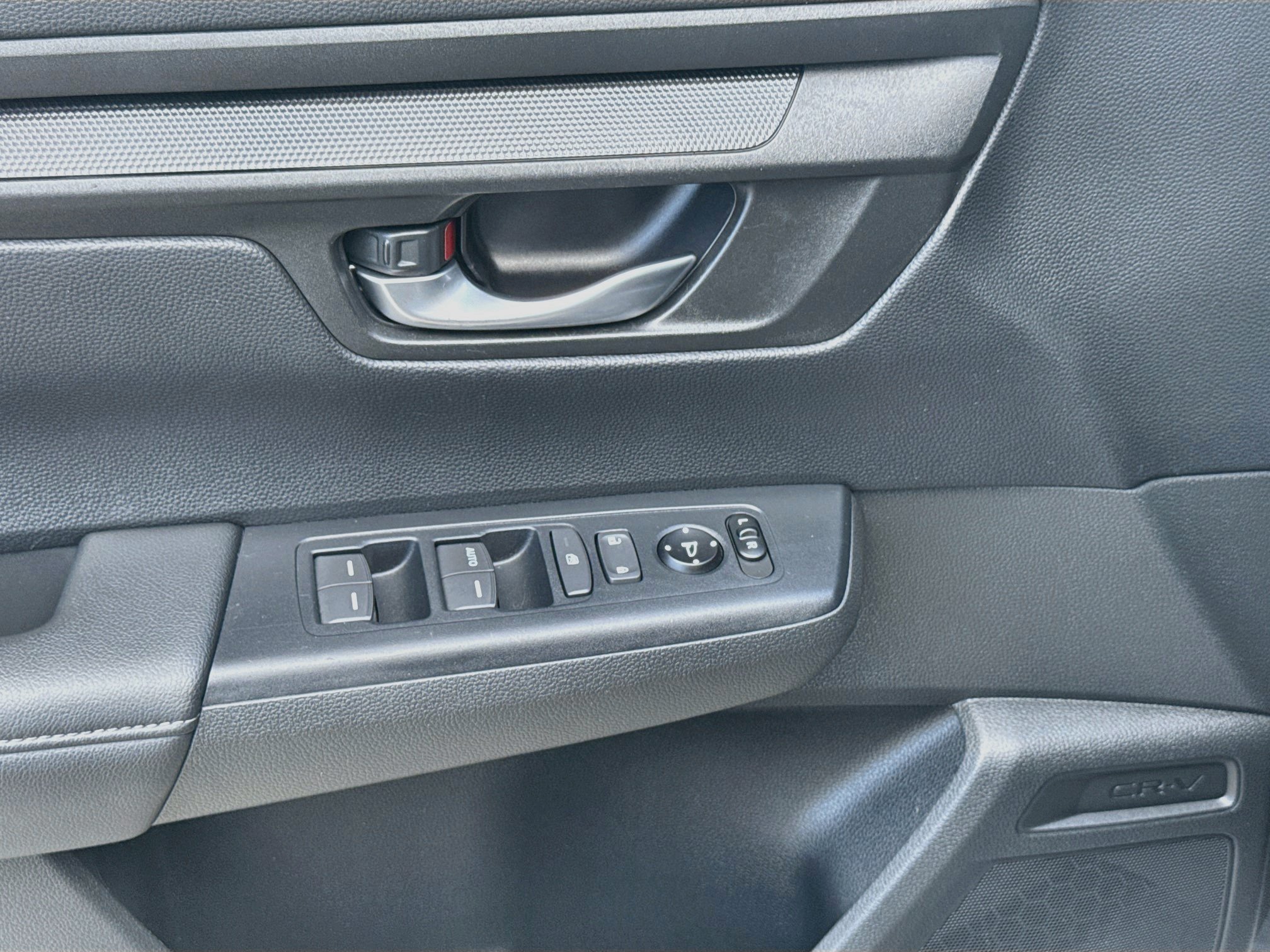 Used 2024 Honda CR-V LX image 14