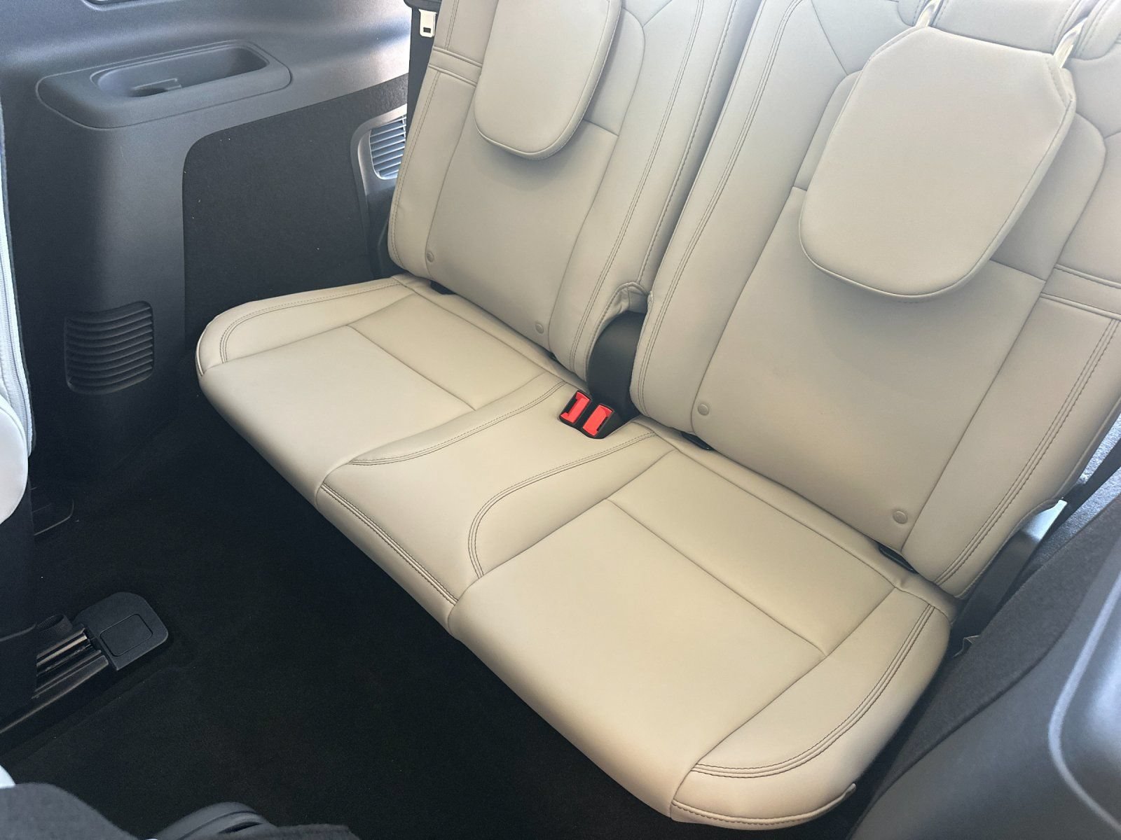 New 2026 Lincoln Aviator Reserve AWD/4WD image 14
