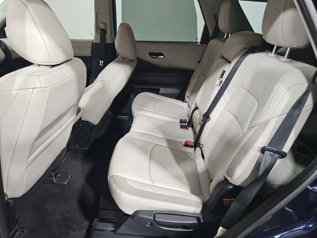 Certified 2022 Nissan Pathfinder SL image 26