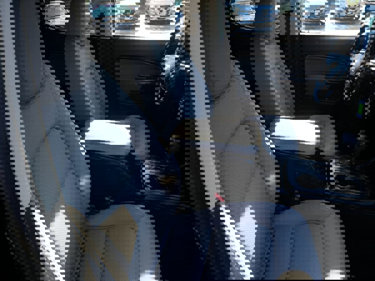 Used 2018 Chevrolet Colorado W/T w/ WT Convenience Package image 28