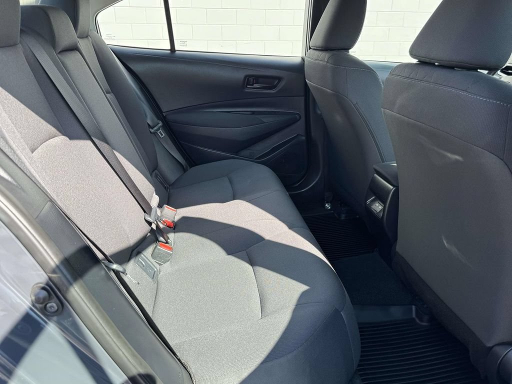 Used 2026 Toyota Corolla LE FWD image 15