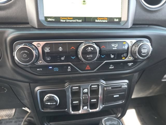 Used 2023 Jeep Wrangler Unlimited Sahara w/ Cold Weather Group AWD/4WD image 28
