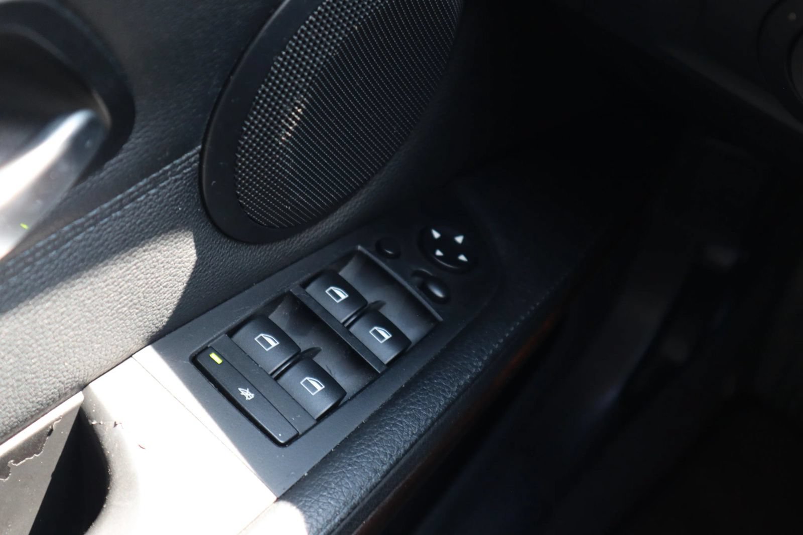 Used 2010 BMW 335d Sedan RWD image 28