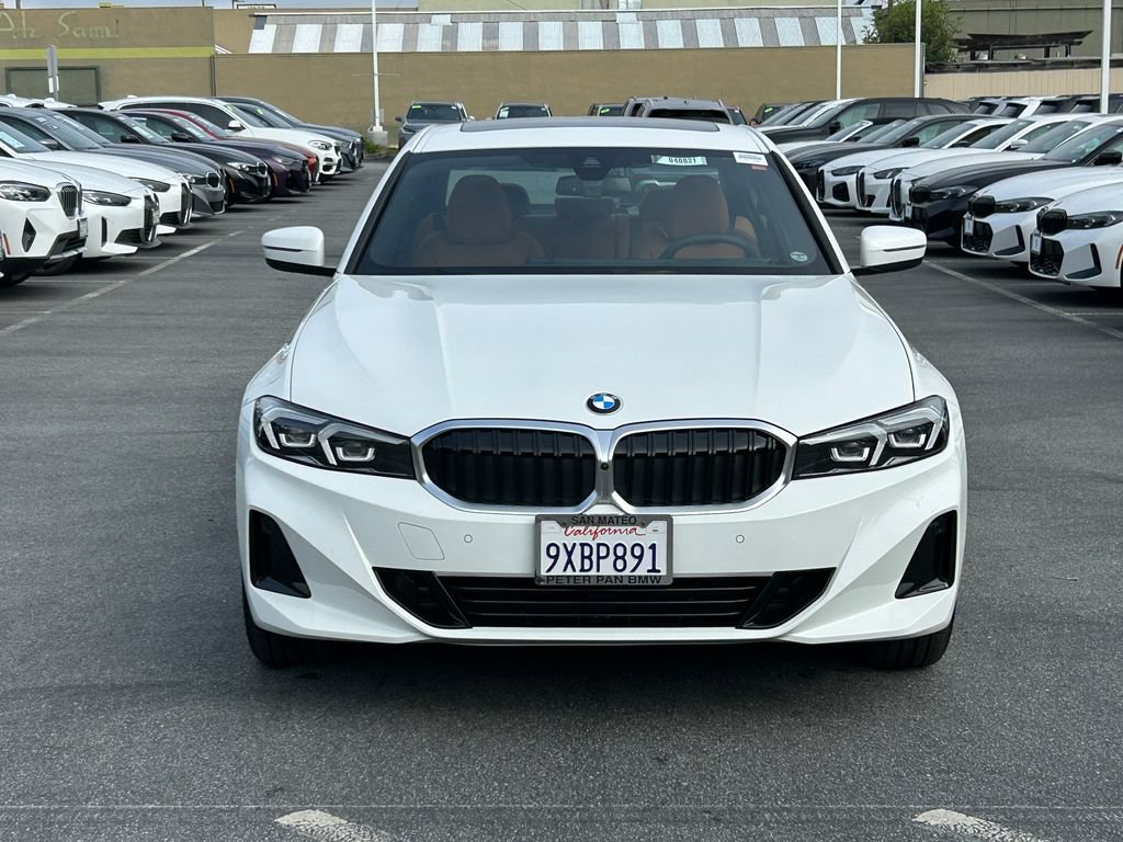 Used 2026 BMW 330i Sedan w/ Premium Package RWD image 8