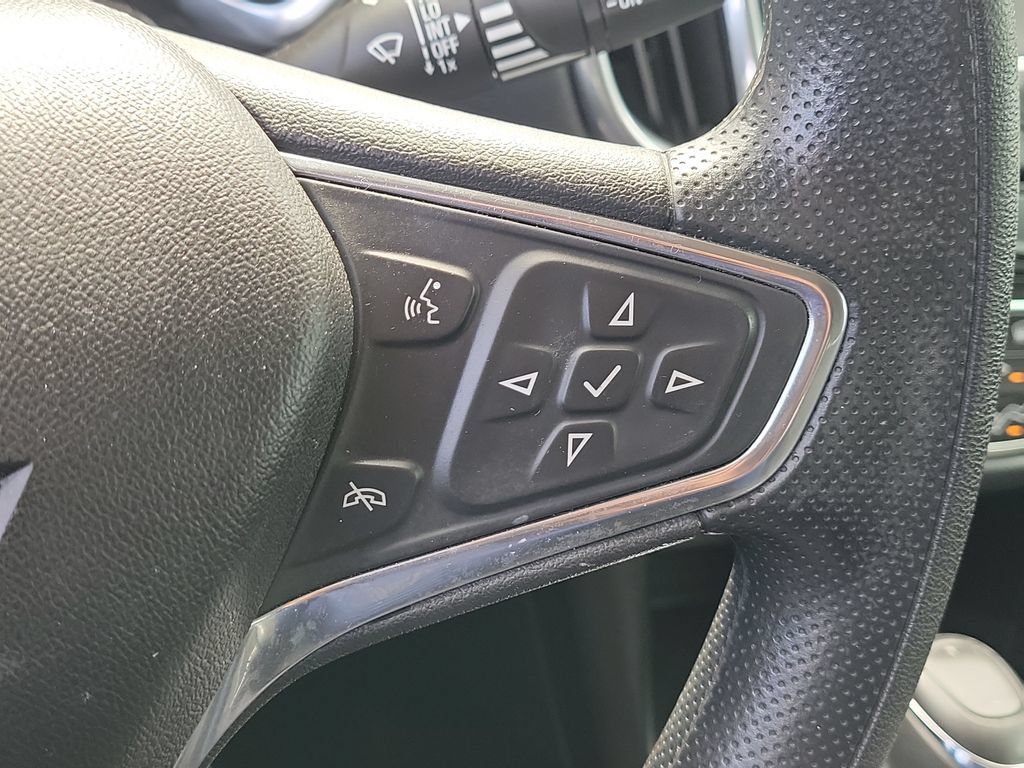 Used 2020 Chevrolet Equinox LT FWD image 10