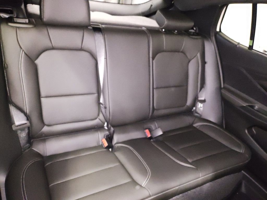 New 2026 Buick Envista Sport Touring w/ Studio Series image 11