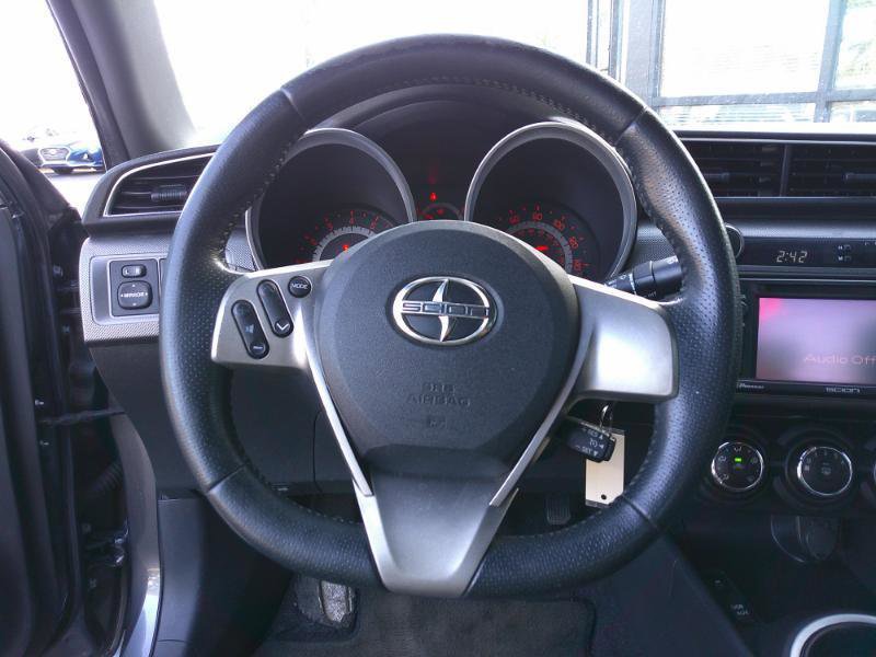 Used 2015 Scion tC FWD image 13