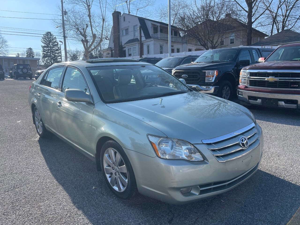 Used 2005 Toyota Avalon XLS image 8
