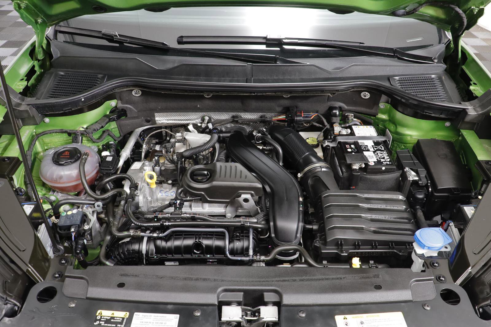 Used 2025 Volkswagen Taos SE image 23