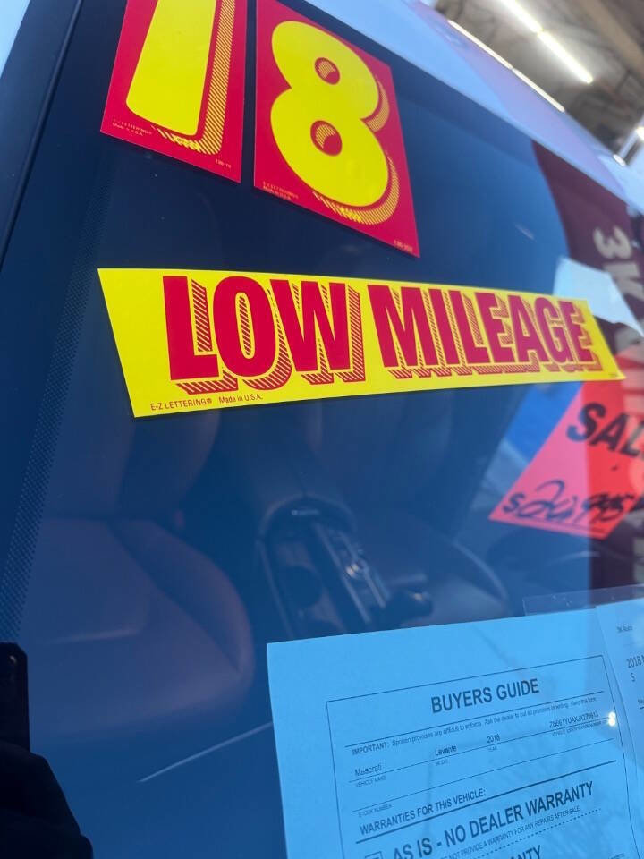 Used 2018 Maserati Levante S image 8