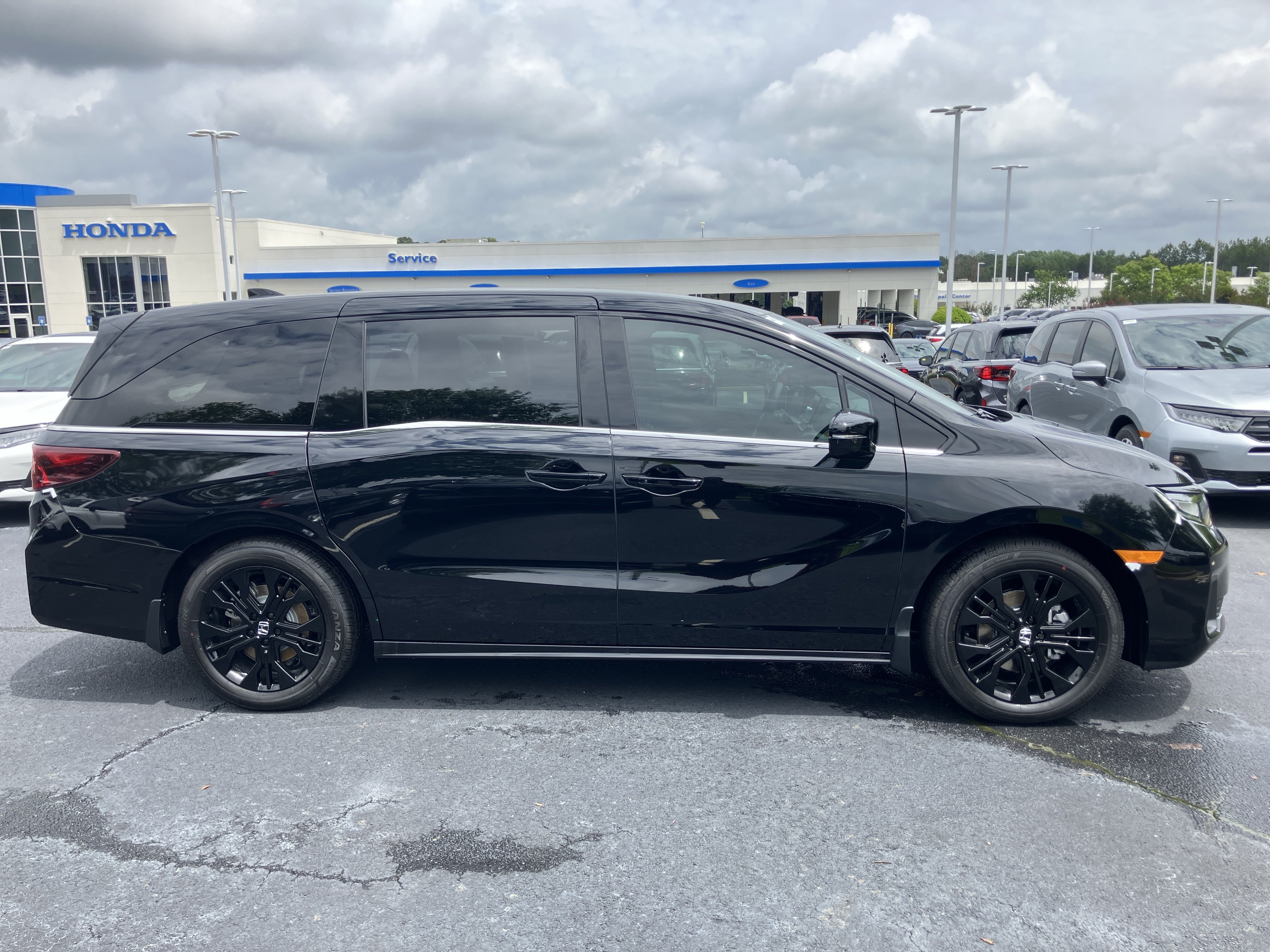 New 2026 Honda Odyssey Sport-L image 10