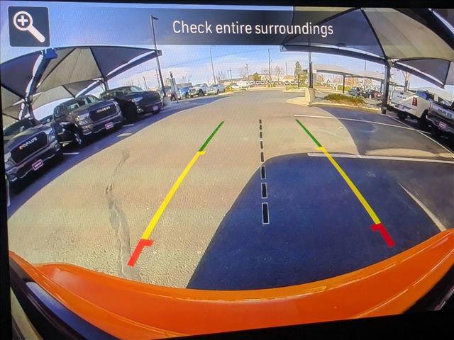 Used 2025 Dodge Charger R/T w/ Sun & Sound Package image 17