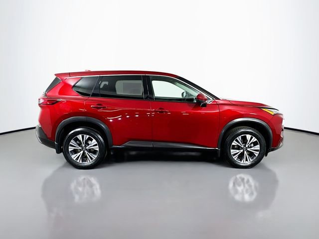 Used 2021 Nissan Rogue SV image 9