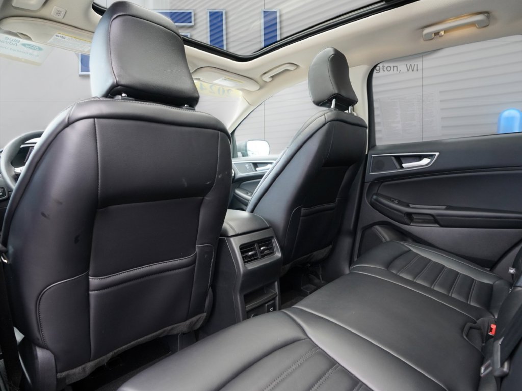 Certified 2024 Ford Edge SEL w/ Convenience Package AWD/4WD image 18