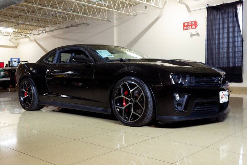 Used 2013 Chevrolet Camaro ZL1 RWD image 28