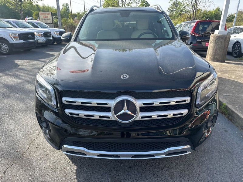 Used 2020 Mercedes-Benz GLB 250 image 2