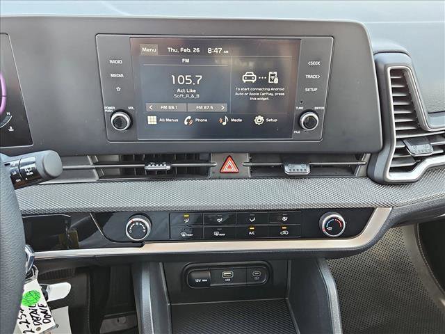 Used 2025 Kia Sportage LX image 15