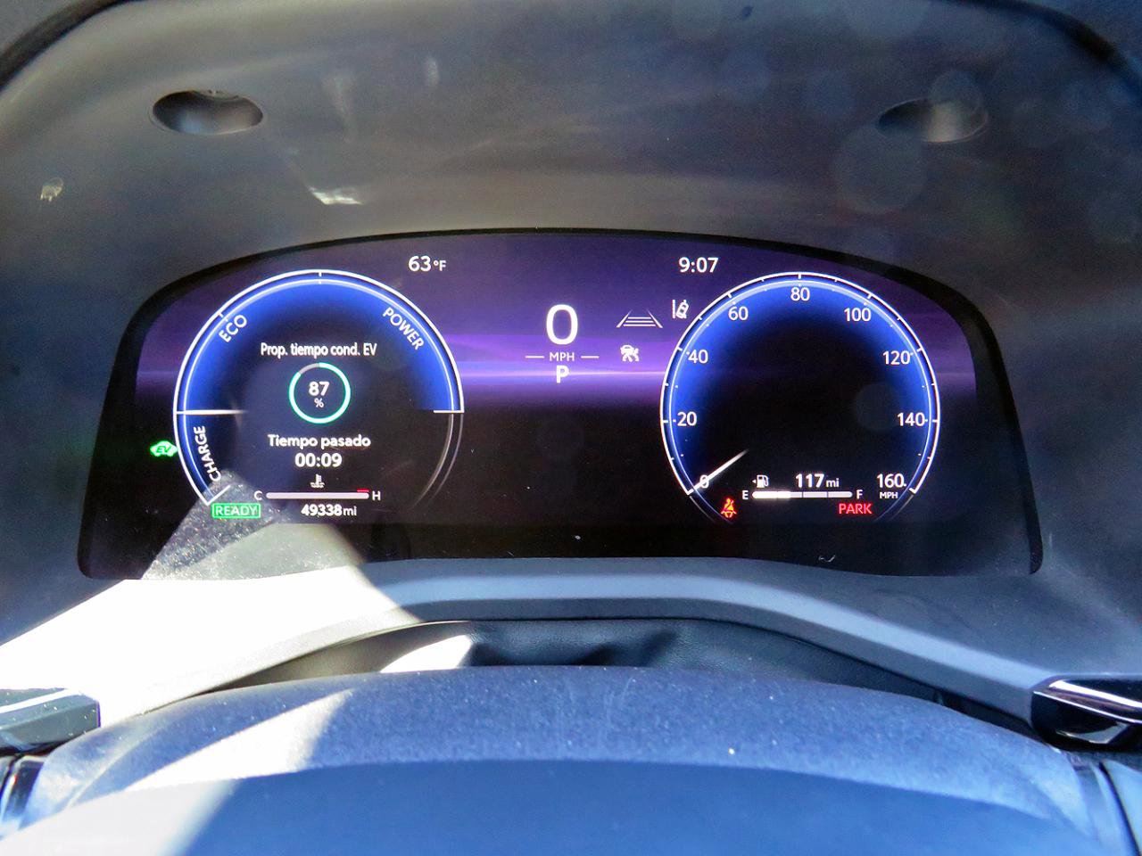 Used 2025 Toyota Camry LE image 33